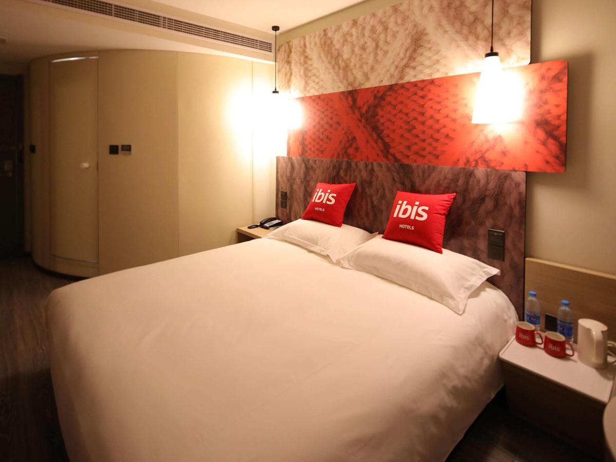 Ibis Shanghai Changshou Road Hotel Xangai Exterior foto